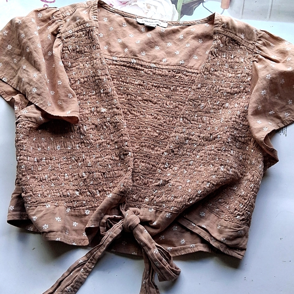 Cream Floral Tie Waist Shrug